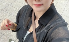 免费看美女直播洗澡